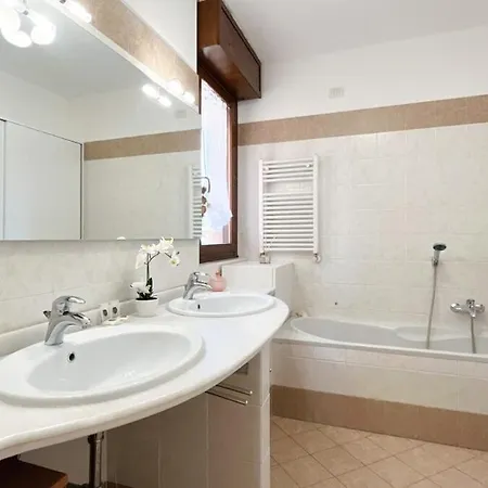 Apartament Sunny Penthouse - Affitti Brevi Italia *